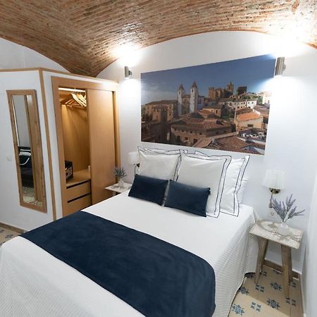 Art & Suite Apartment Caces Eksteriør bilde