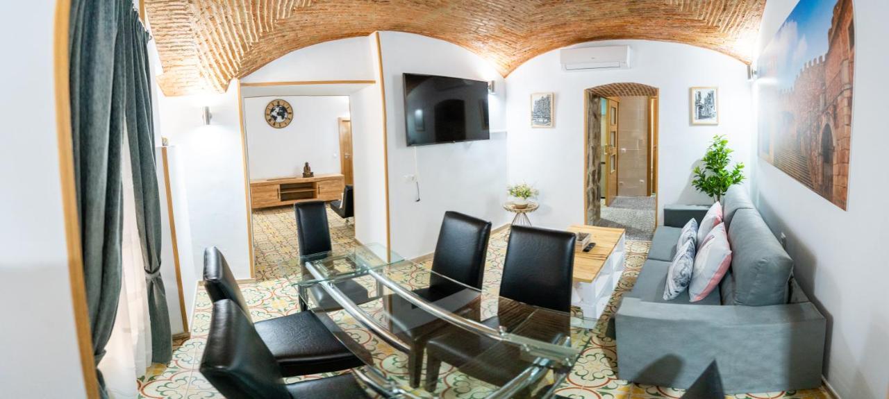 Art & Suite Apartment Caces Eksteriør bilde
